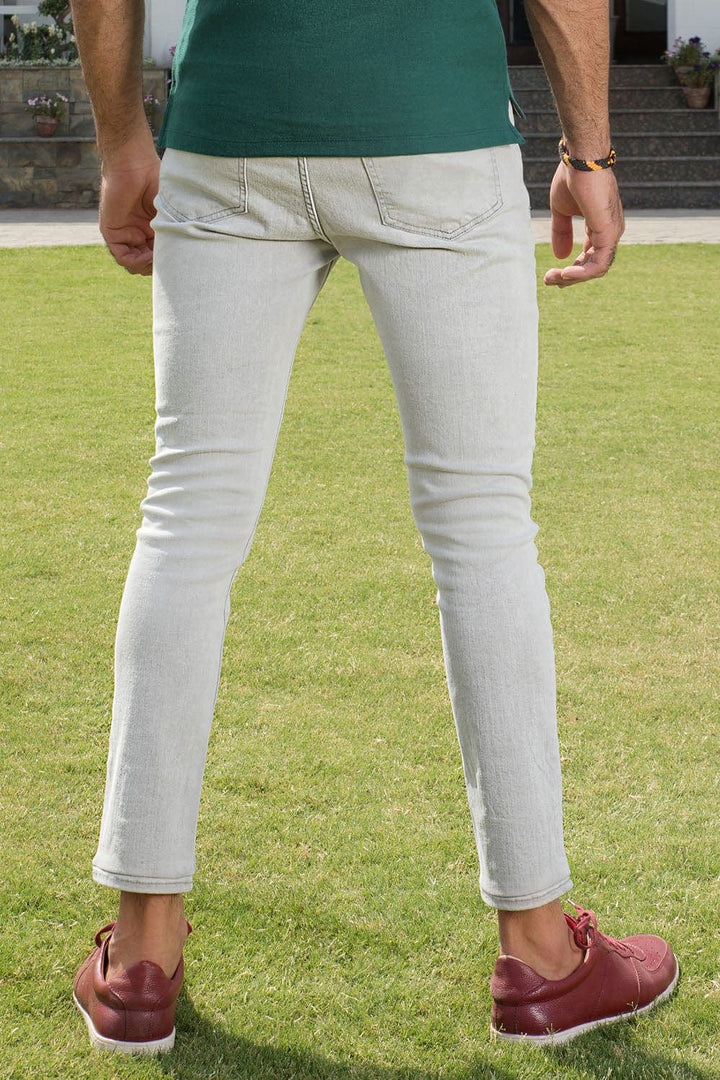 Bold Street Store -  Slim Straight Fit Light Wash Denim with Stretch Fabric